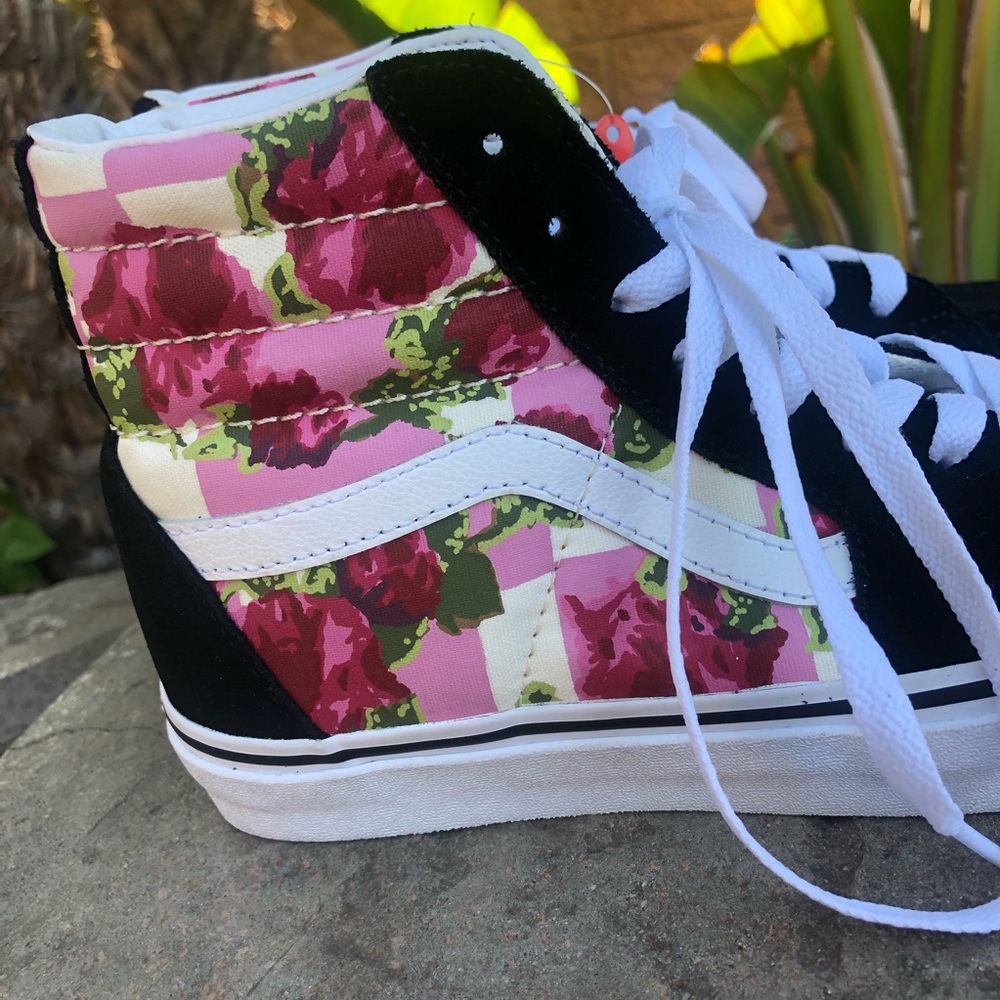 Vans Romantic Floral Rose old skool hi top - Picture 5 of 8